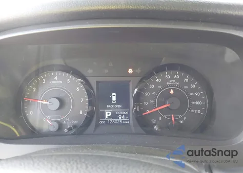 2017 Toyota Sienna Le 8 Passenger из США, поврежденный, VIN 5TDKZ3DC7HS845991